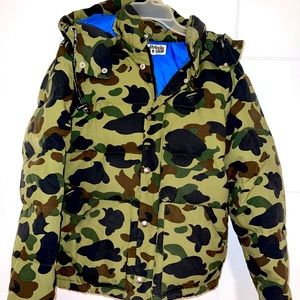 Bape A Bathing Ape coat size Small